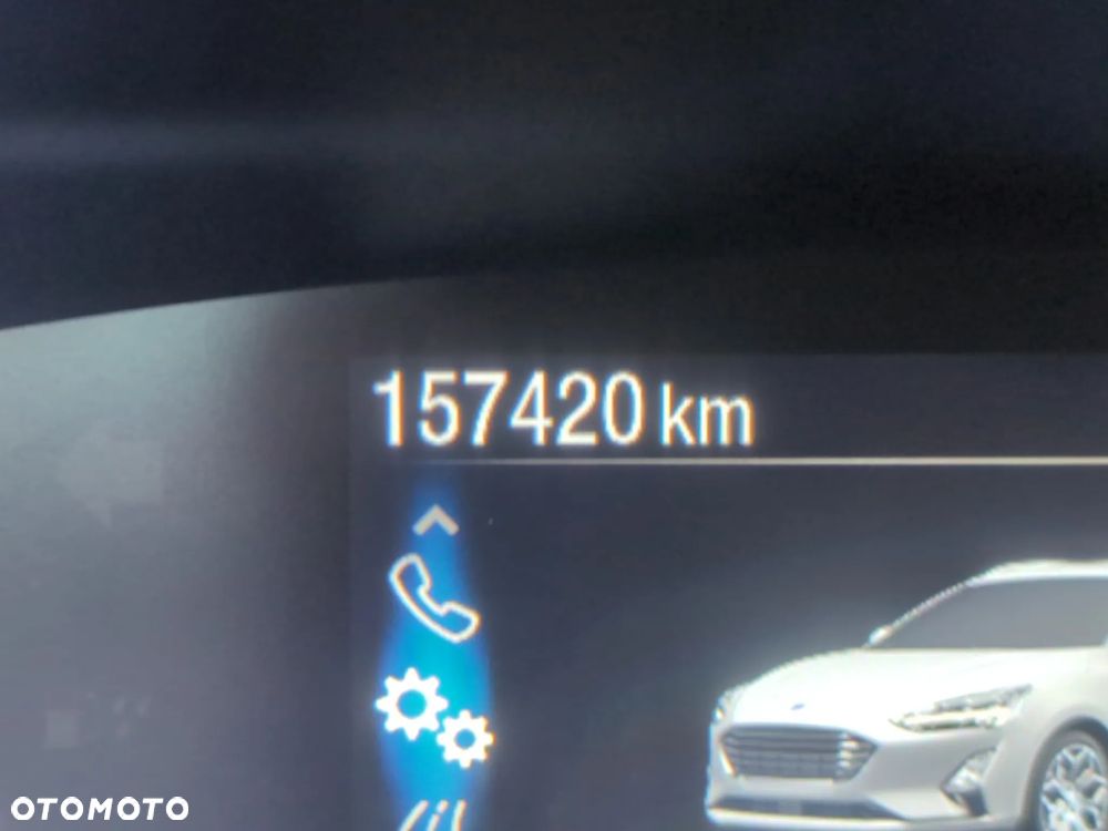 Ford Focus 1.5 EcoBlue Start-Stopp-System TITANIUM STYLE - 24