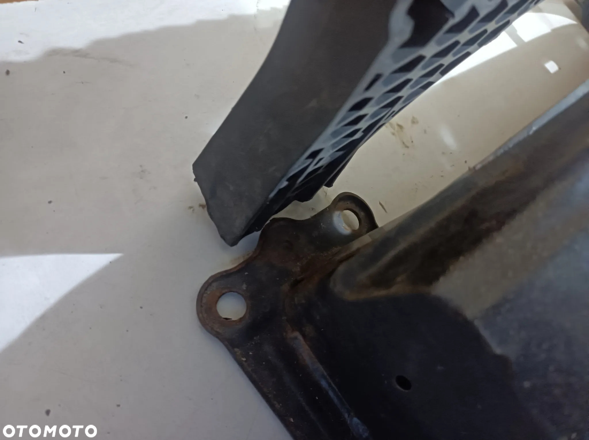 KOMPLETNA BELKA ZDERZAKA PRZEDNIEGO KIA SPORTAGE III LIFT 14- - 5