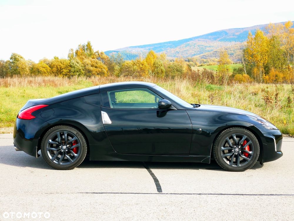 Nissan 370 Z - 6