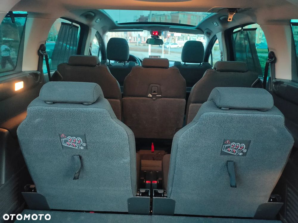 Peugeot 5008 2.0 HDi Allure 7os - 40