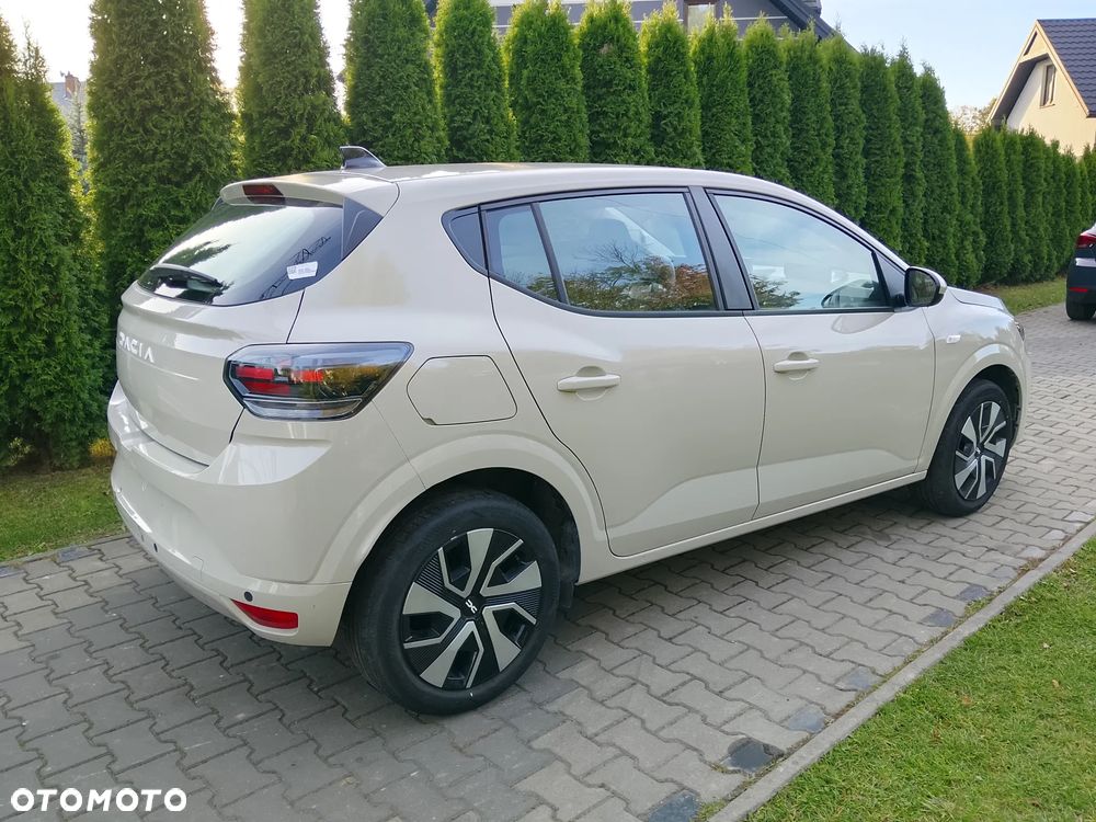 Dacia Sandero - 2