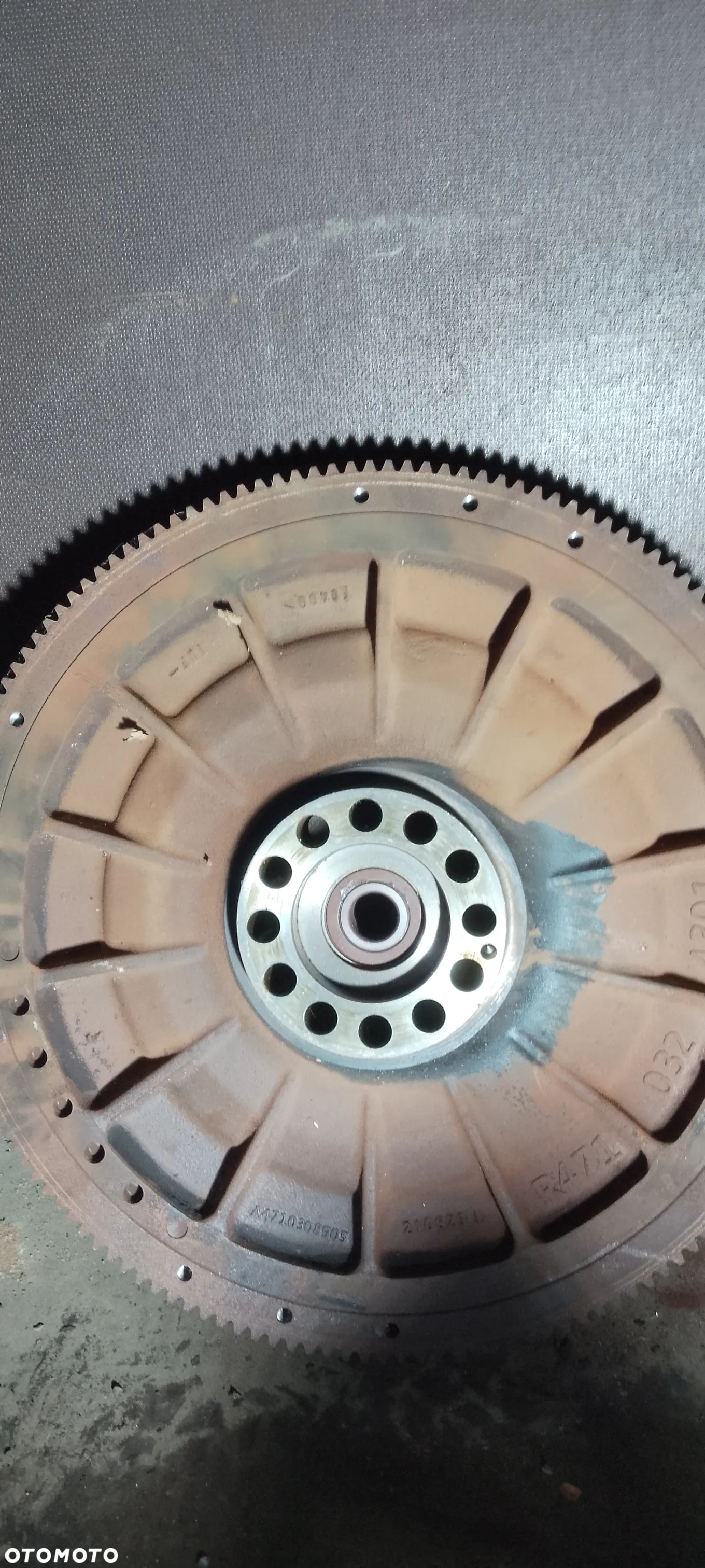 Koło Zamachowe Sprzęgło Mercedes Actros MP5 OM471 2023 Euro 6 - 3