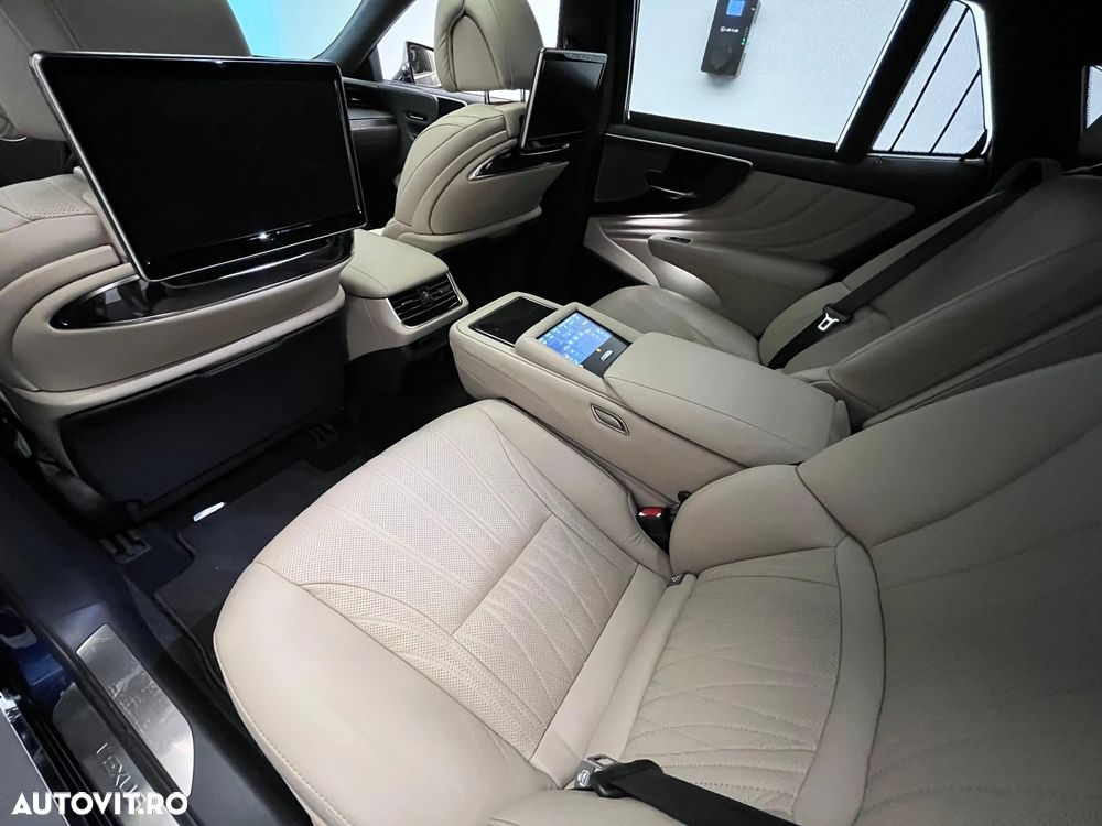 Lexus Seria LS - 39