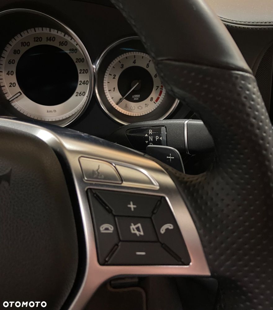 Mercedes-Benz CLS 500 4Matic 7G-TRONIC - 15