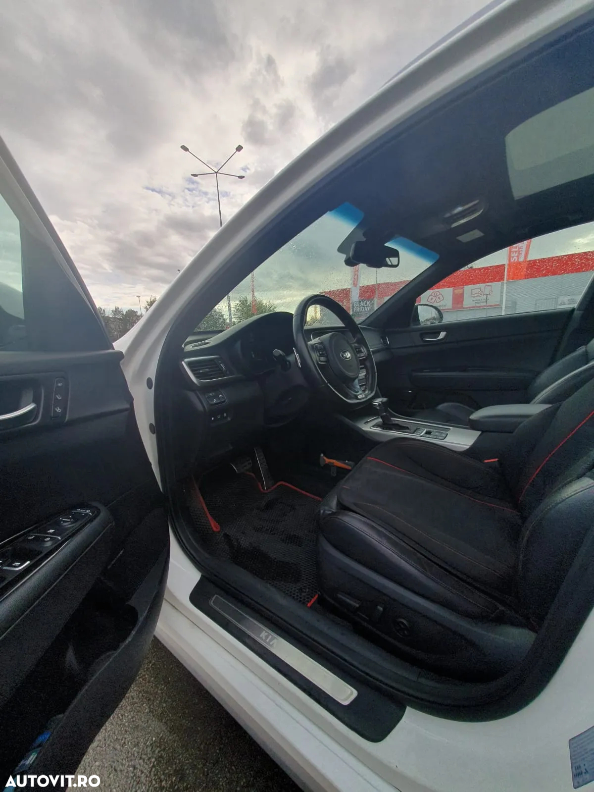 Kia Optima 1.7 DSL 7DCT GT Line - 9