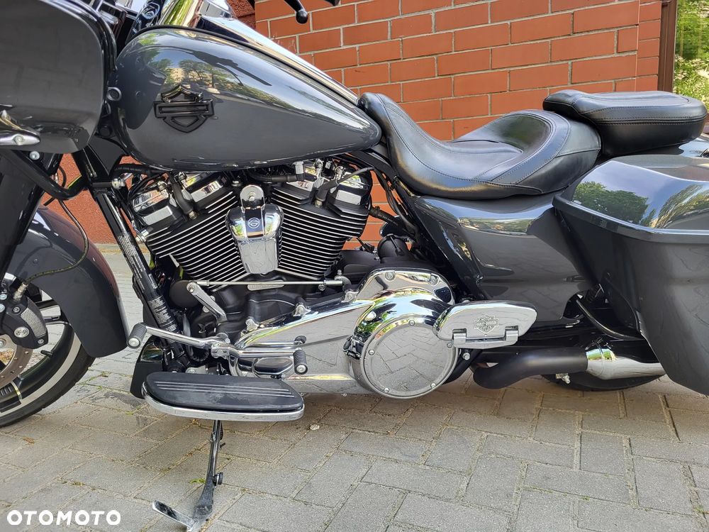 Harley-Davidson Touring Road Glide - 5