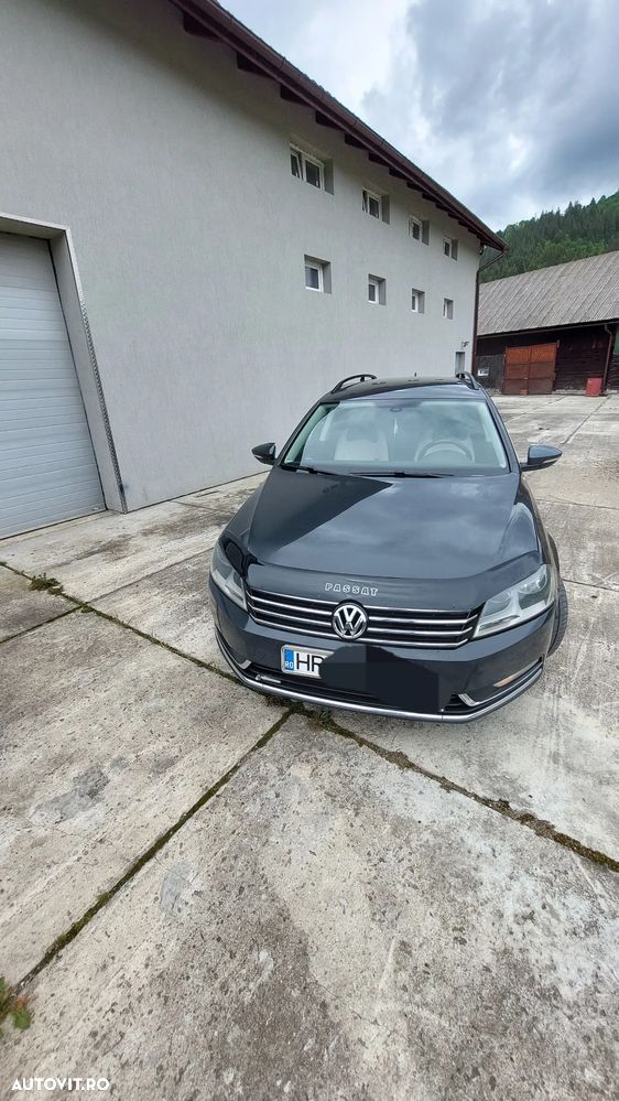 Volkswagen Passat 2.0 TDI 4Motion BlueMotion Technology Comfortline - 5