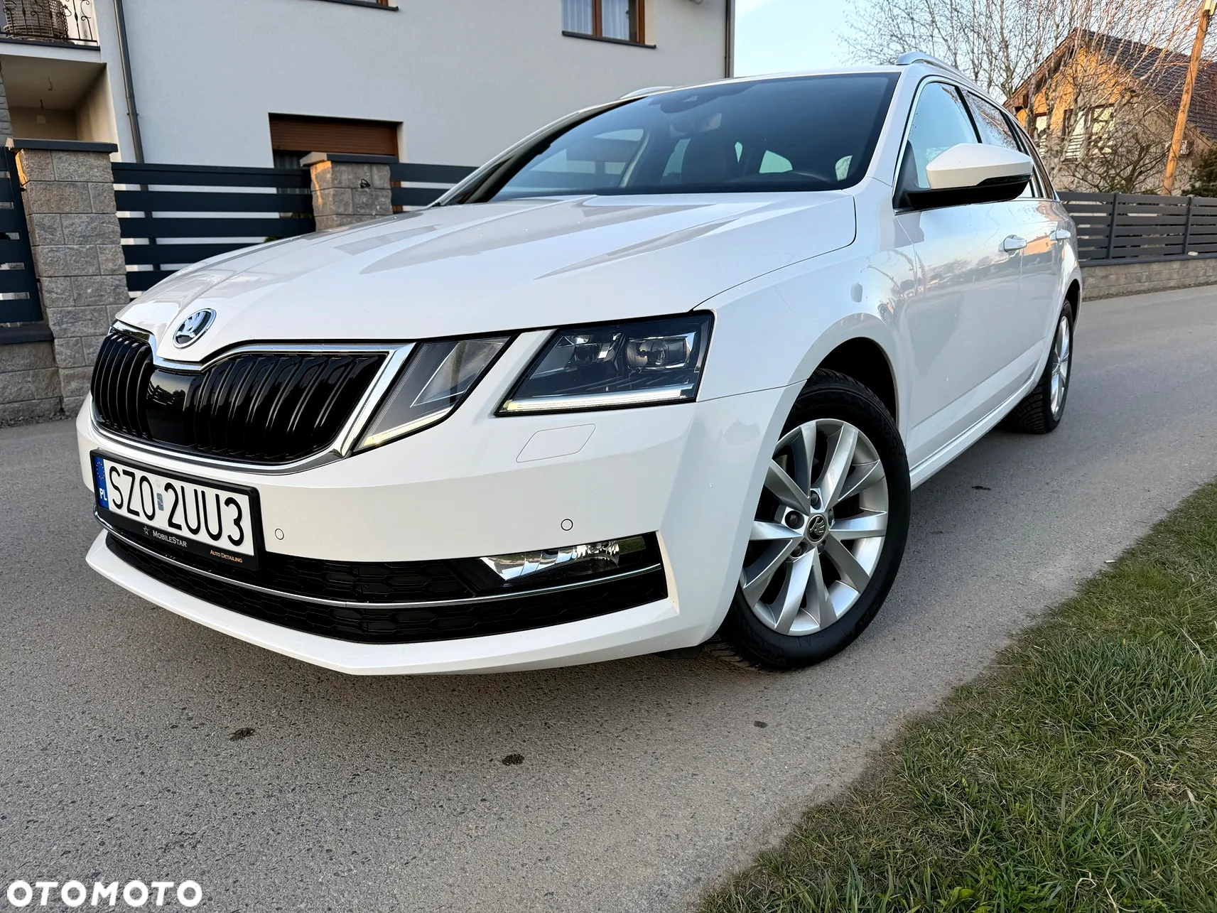 Skoda Octavia Combi 2.0 TDI DSG Style - 31