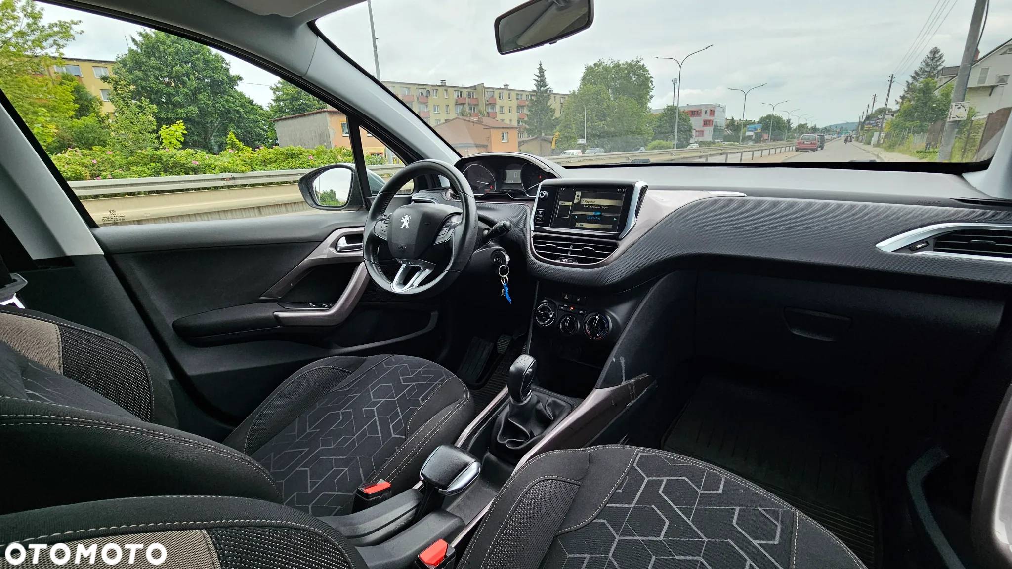 Peugeot 2008 1.4 HDi Active - 14
