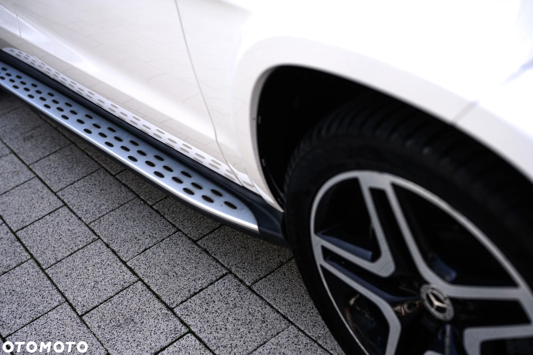 Mercedes-Benz GLS 500 4-Matic - 19