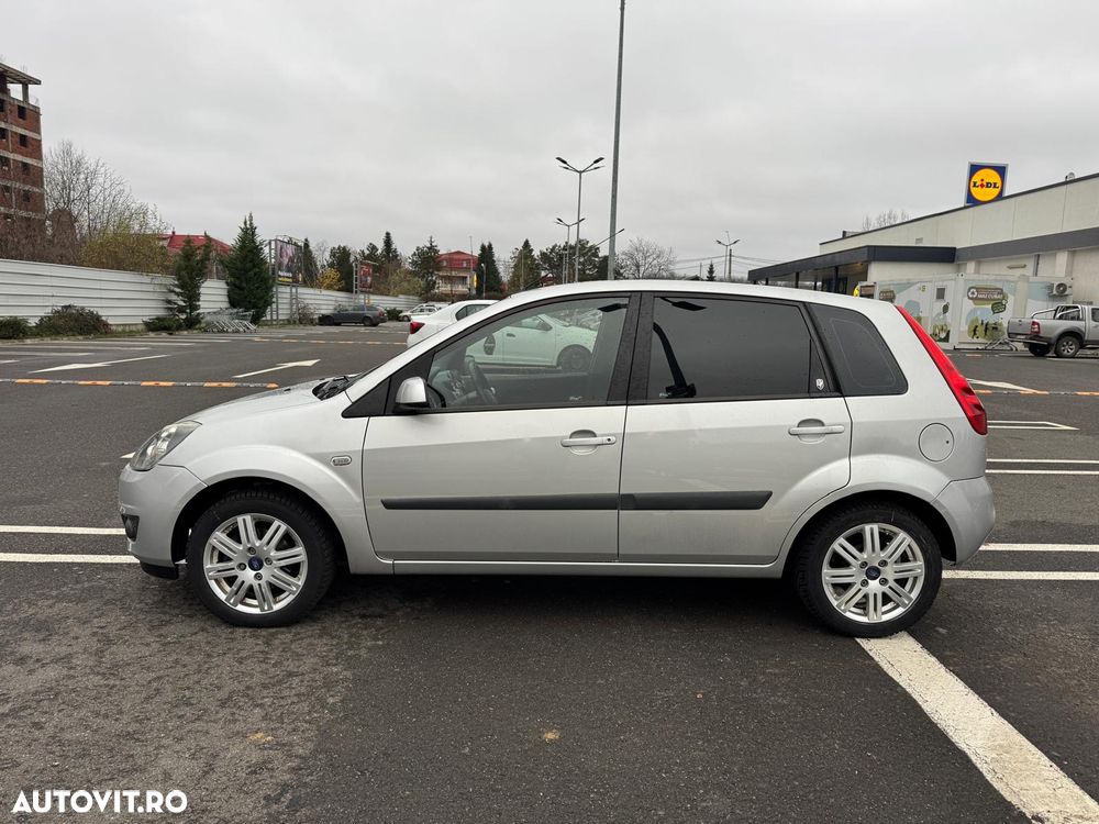 Ford Fiesta 1.4 TDCi Ghia - 6