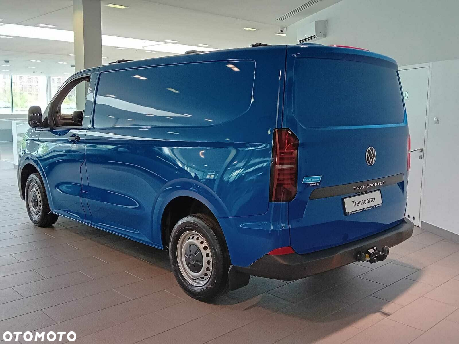 Volkswagen Transporter - 5