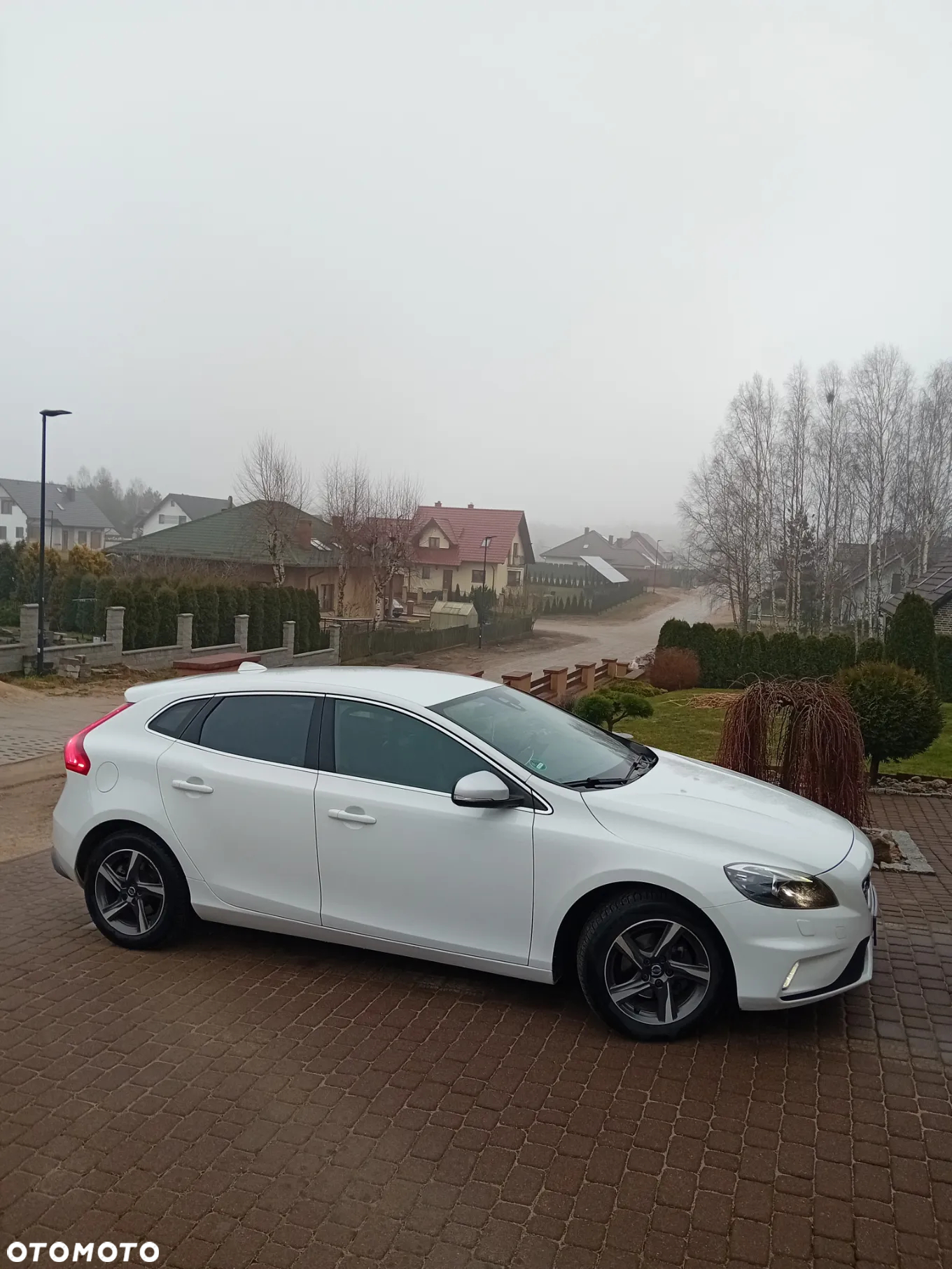 Volvo V40 D2 Drive-E R-Design Kinetic - 8