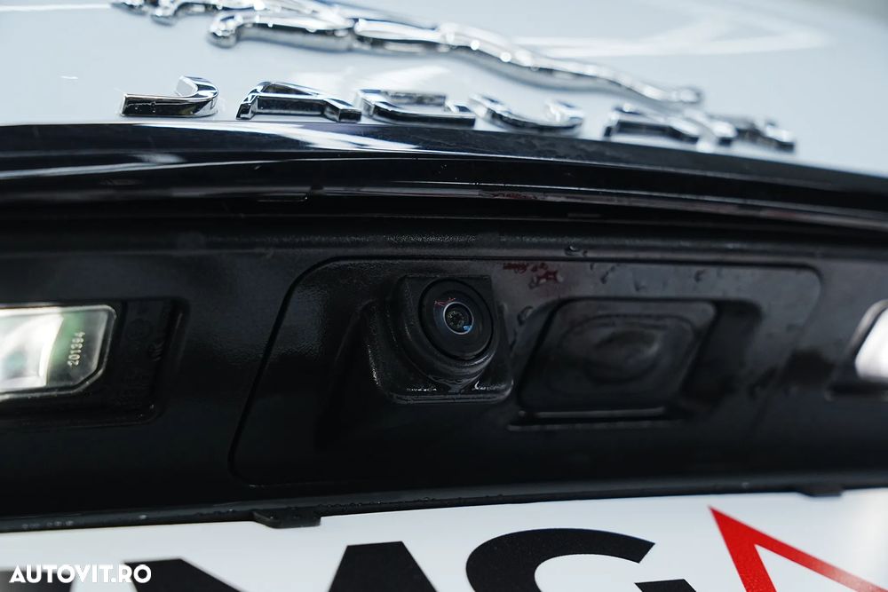 Jaguar XF 20d RWD E-Performance R-Sport - 15