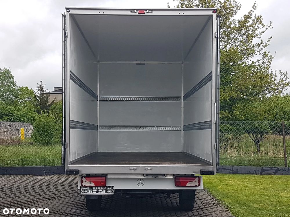 Mercedes-Benz Sprinter 8EP KONTENER 4,22x2,15x2,30 KLIMA 314CDI MANUAL 6-BIEGÓW KRAJOWY - 5