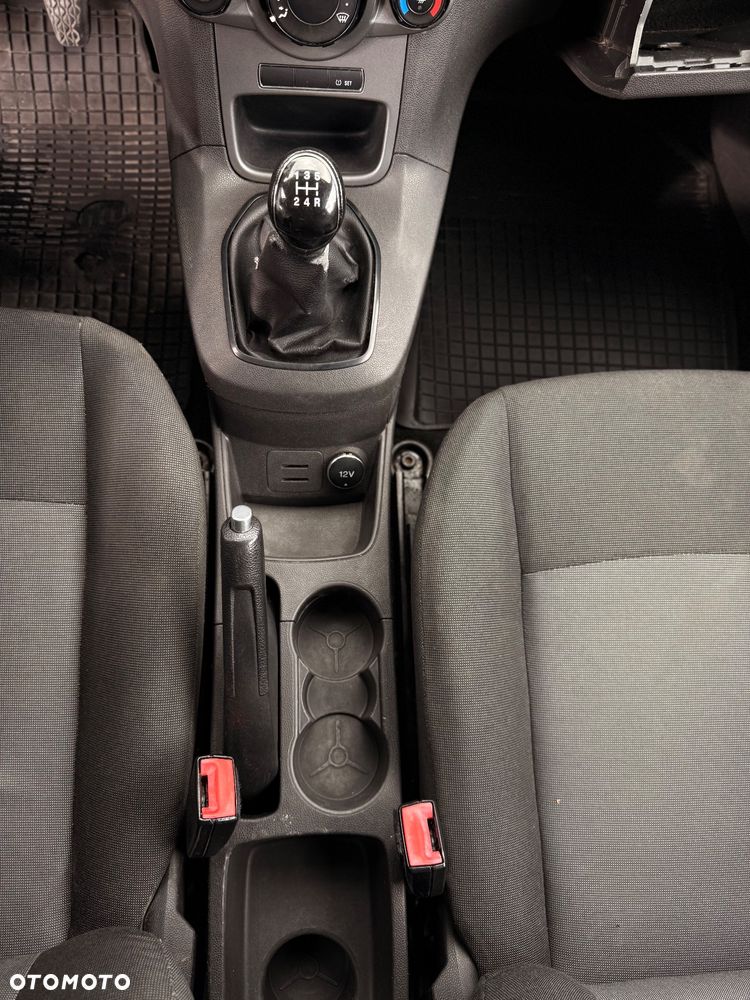 Ford Fiesta - 14