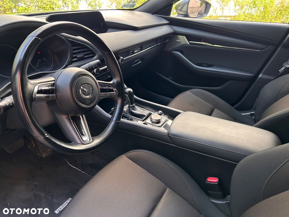 Mazda 3 2.0 mHEV Hikari - 12