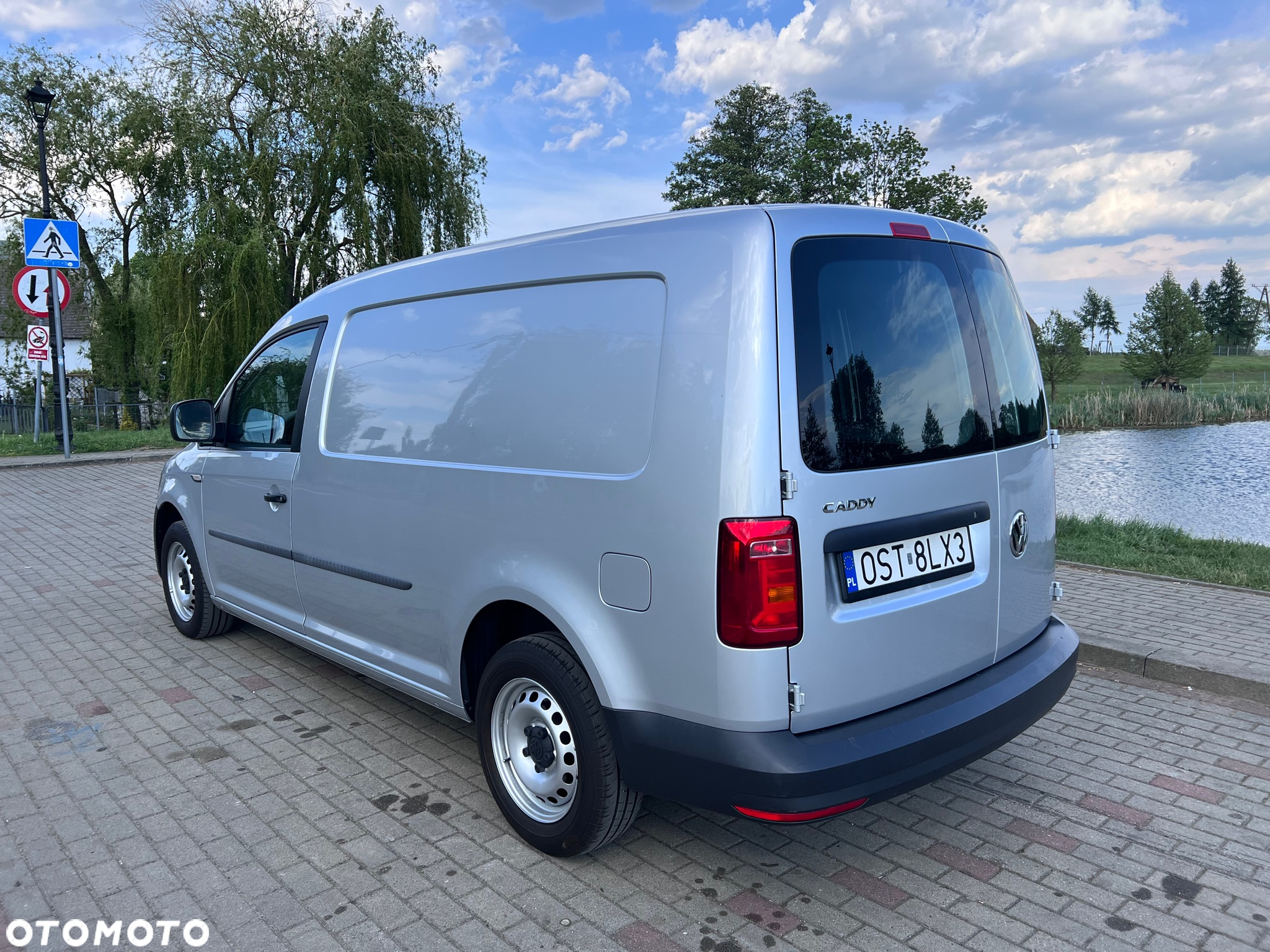 Volkswagen Caddy Maxi 2.0 TDI - 8