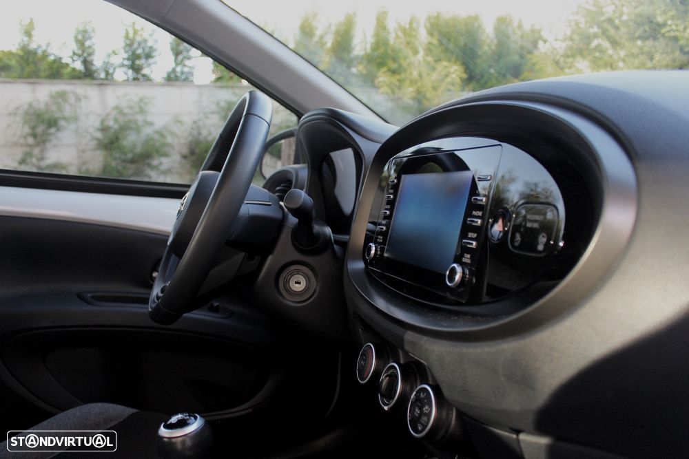 Toyota Aygo X 1.0 Play - 29