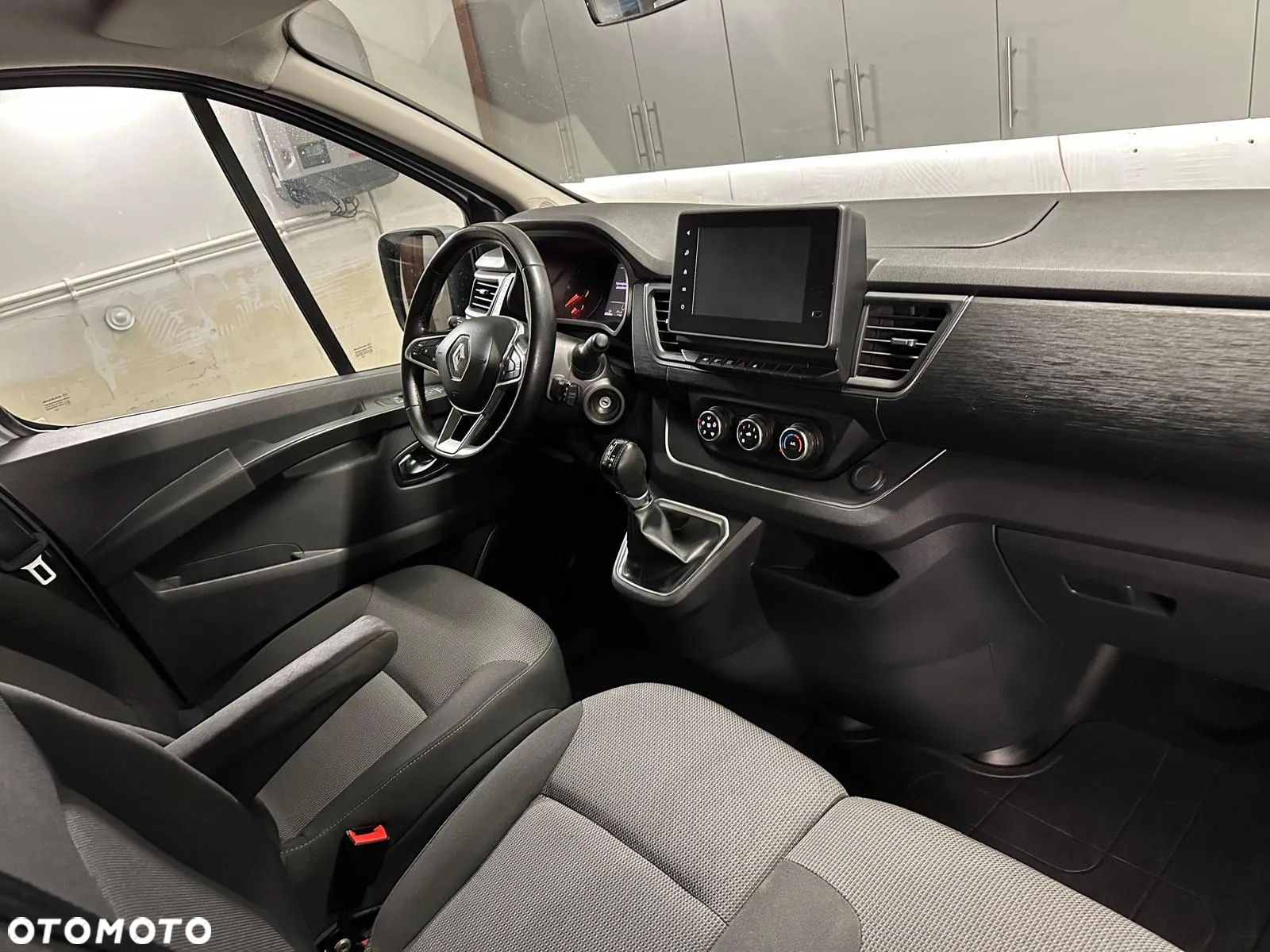 Renault Trafic - 11