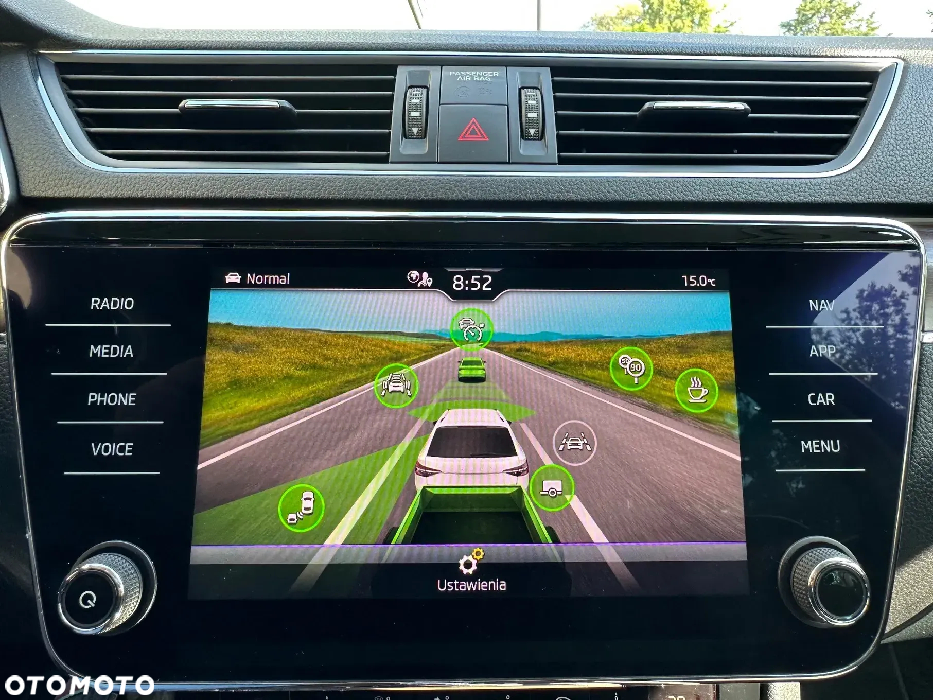 Skoda Superb Combi 2.0 TDI 4x4 DSG Scout - 36