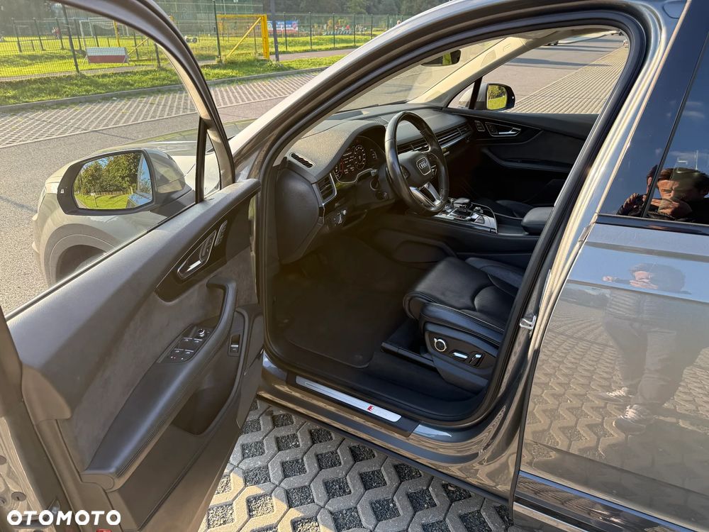 Audi Q7 3.0 TDI Quattro Tiptronic - 16