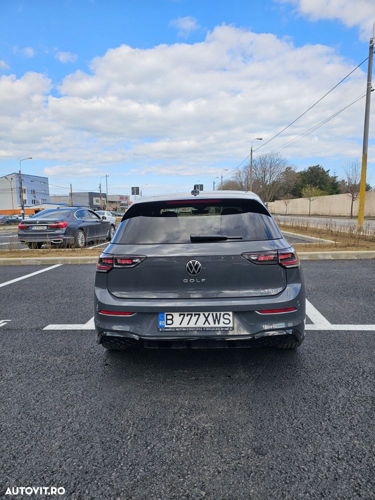 Volkswagen Golf 1.5 eTSI ACT DSG MHEV R-Line - 6
