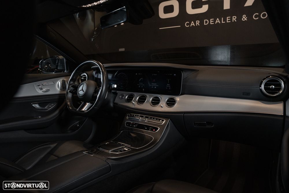Mercedes-Benz E 300 e AMG Line - 13