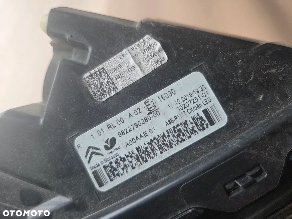 Światło do jazdy dziennej DRL LED prawy Citroen C3 Aircross - 12