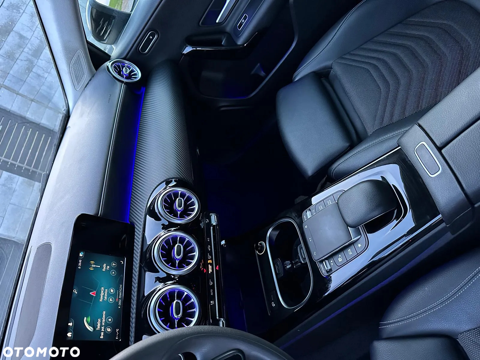 Mercedes-Benz Klasa A 180 7G-DCT Progressive Advanced - 14