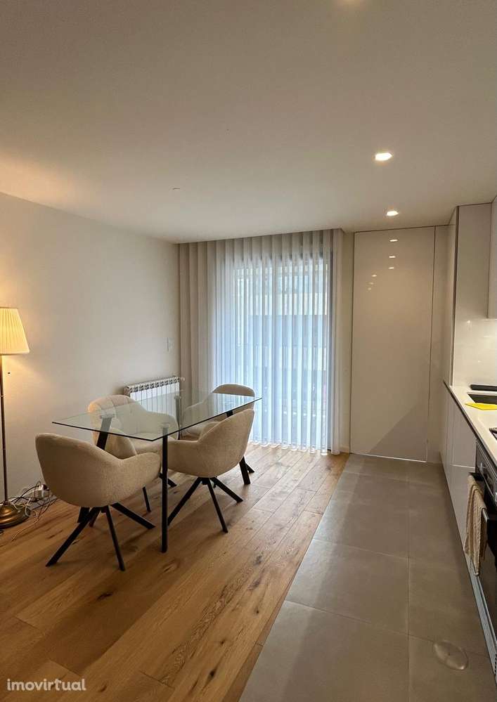 Fantástico novo T1 na Madalena - Grande imagem: 3/16