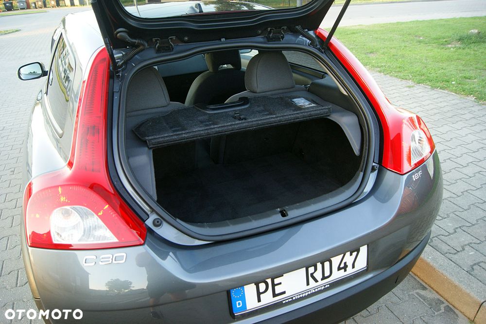 Volvo C30 1.8 Kinetic - 36