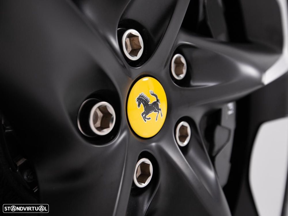 Ferrari Purosangue - 17