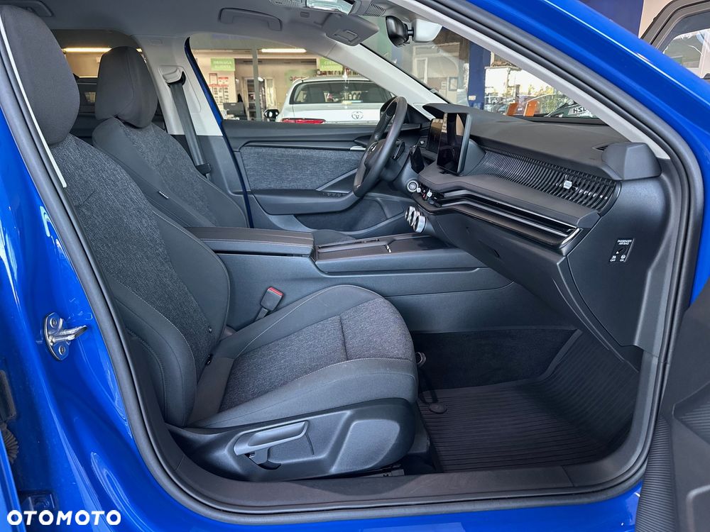 Skoda Superb 1.5 TSI Ambition DSG - 18