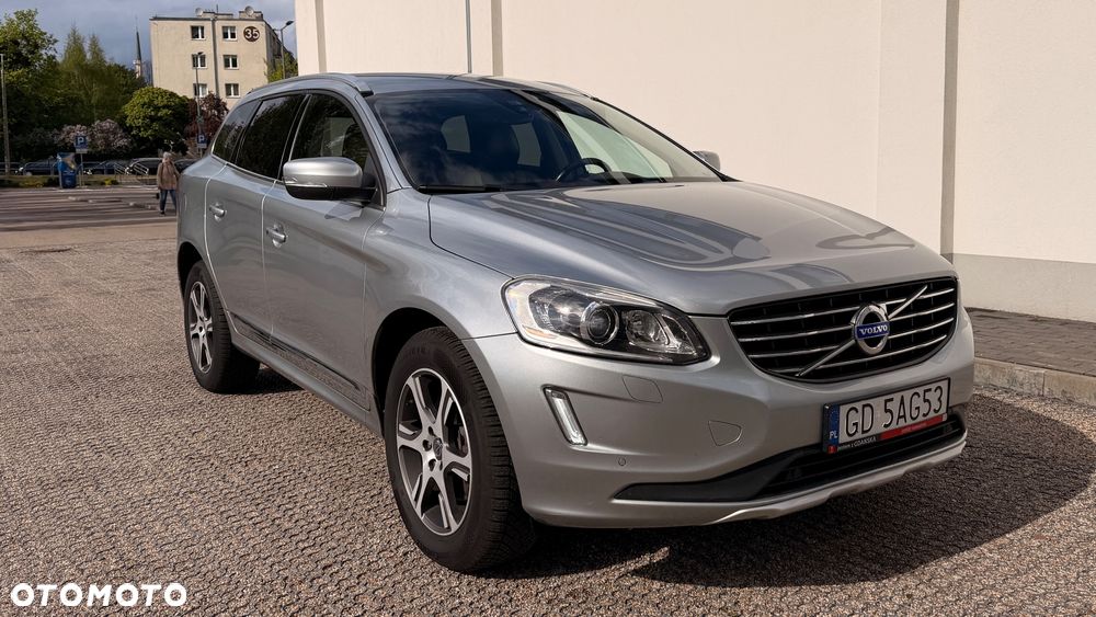 Volvo XC 60 D4 Geartronic Summum - 1