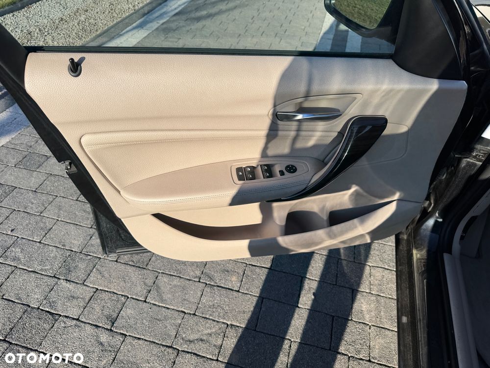 BMW Seria 1 120d BluePerformance - 14