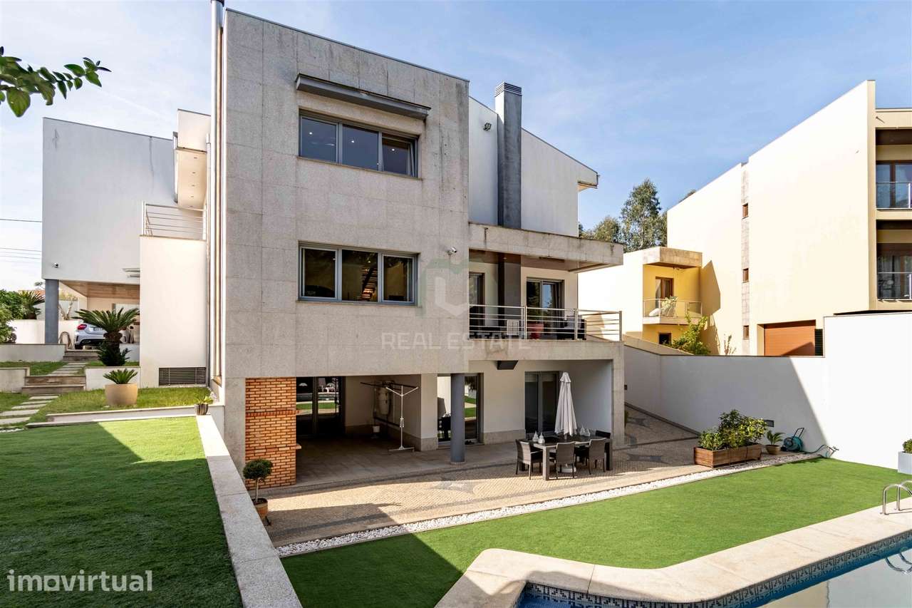 MORADIA  INDIVIDUAL COM PISCINA EM VALONGO - Grande imagem: 3/60