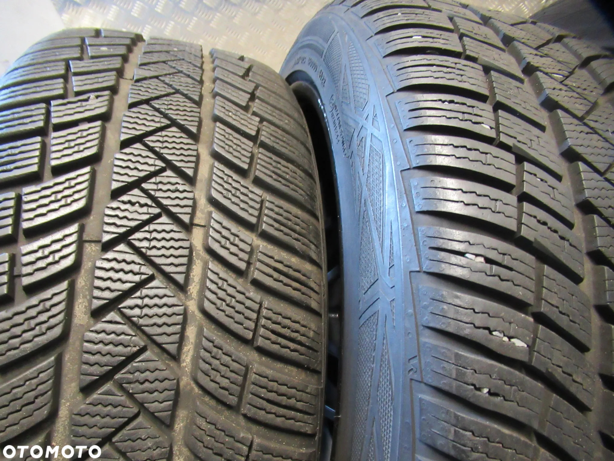 Koła Mercedes C-klasa E-klasa Audi A4 A6 Vw Passat Golf 8Jx18 et35 5x112 8mm 22rok - 15