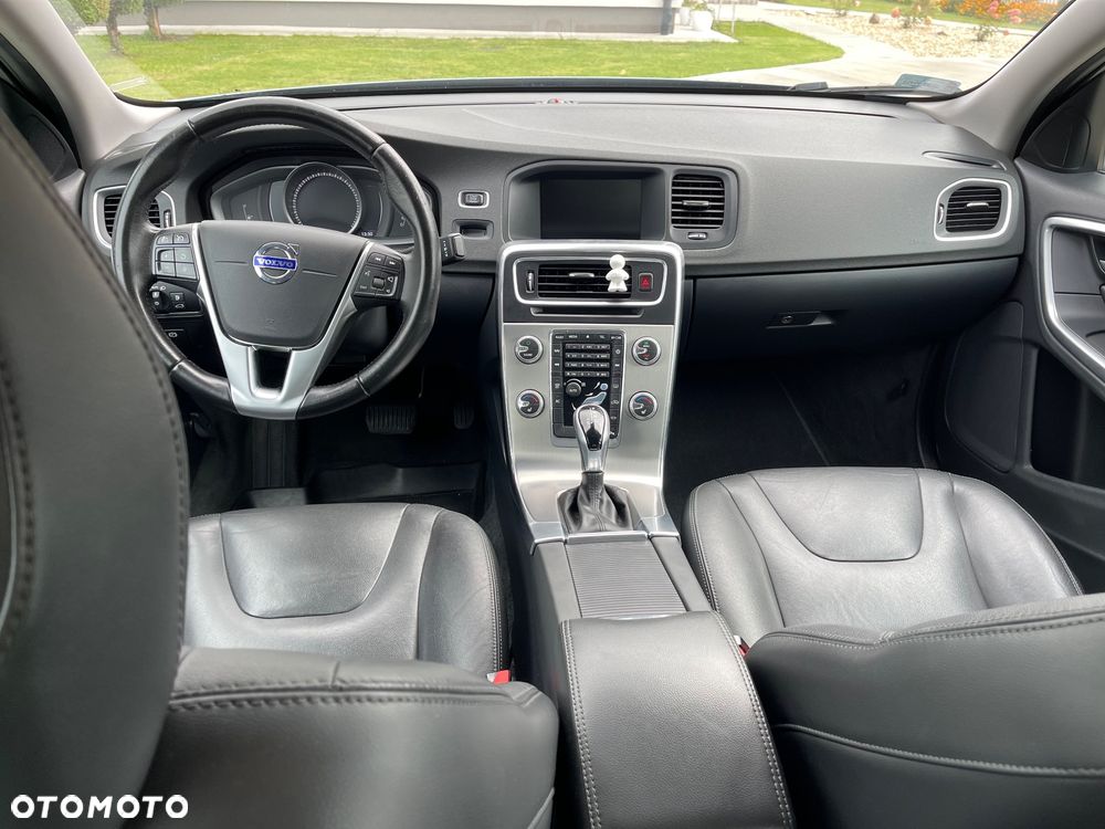 Volvo S60 CC D4 Drive-E Momentum - 13