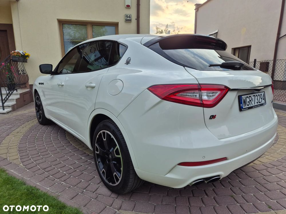 Maserati Levante - 7
