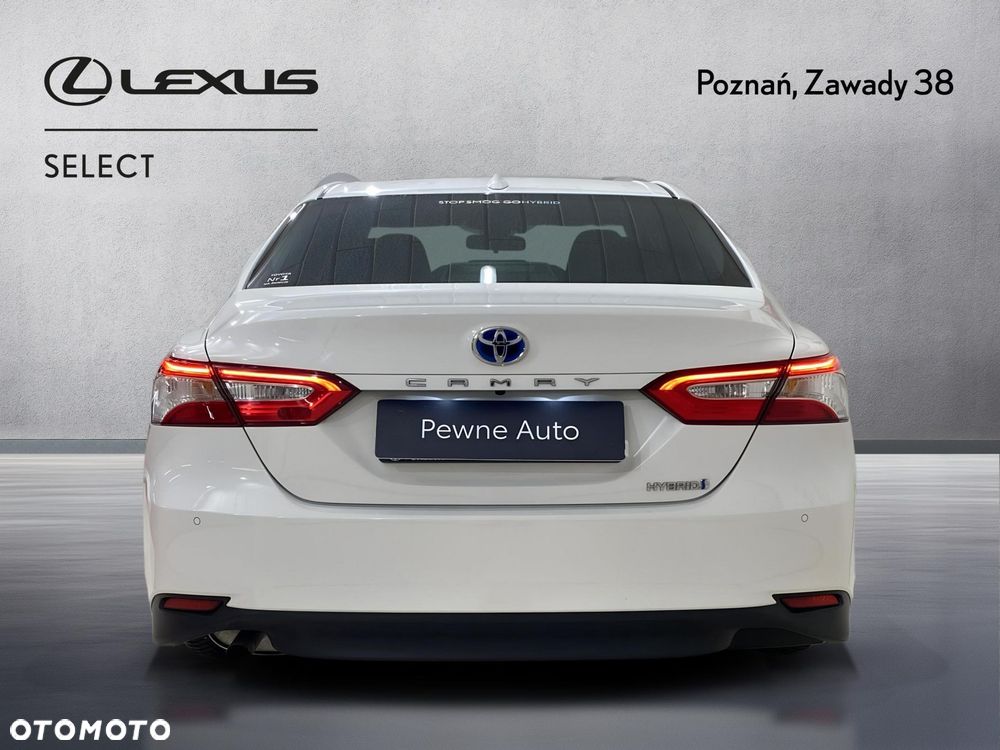 Toyota Camry 2.5 Hybrid Comfort CVT - 7