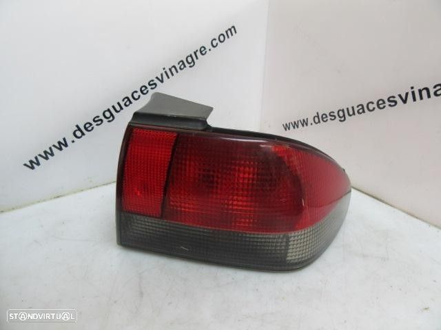 FAROLIM TRASEIRO DIREITO SAAB 900 2.0 G - 1