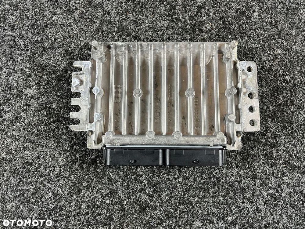 volvo v40 s40 lift 00-04 2.0t 200km sterownik silnika 30614408 - 4