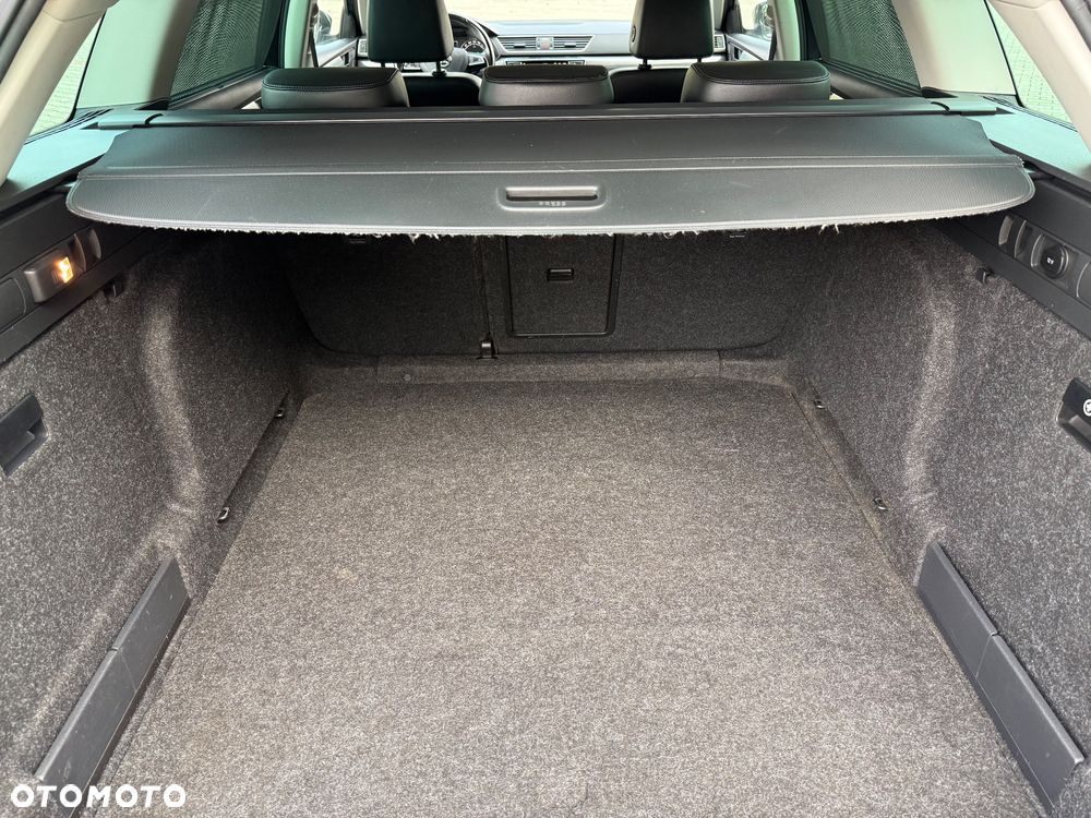 Skoda Superb 1.6 TDI DSG Ambition - 20