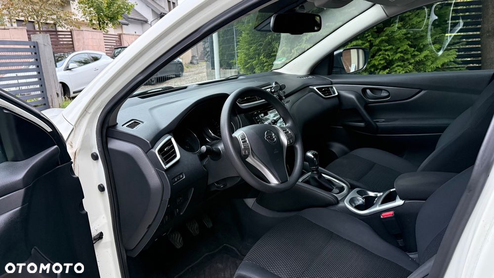 Nissan Qashqai 1.2 DIG-T Acenta - 19