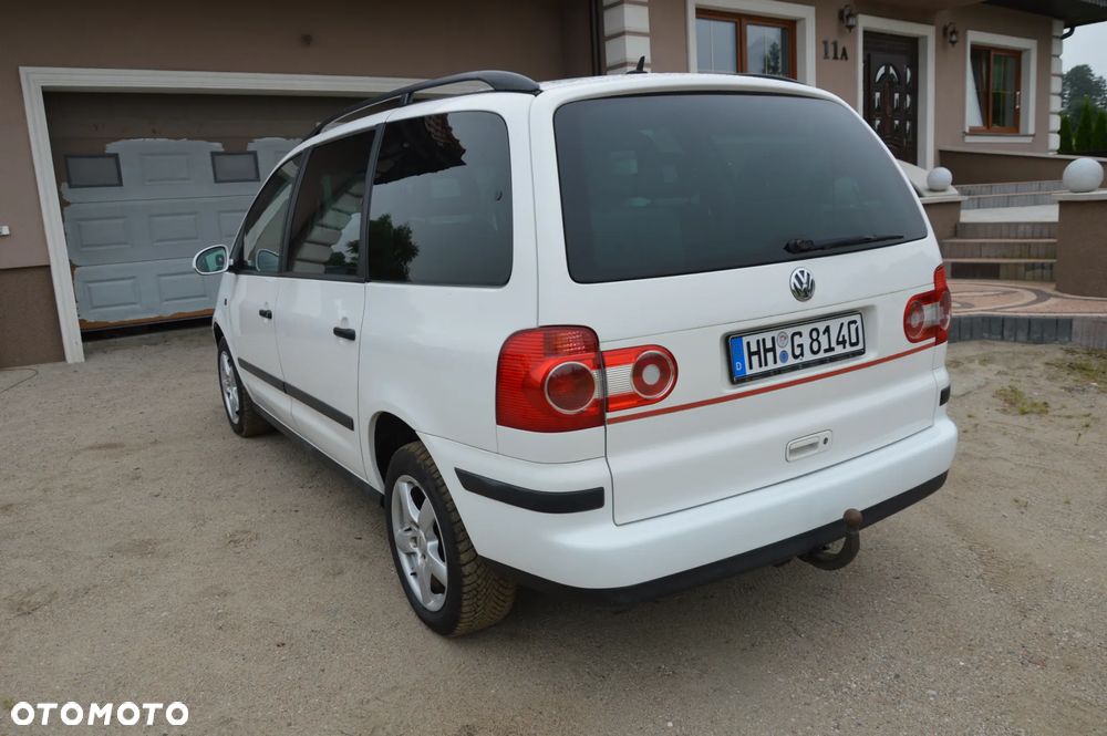 Volkswagen Sharan 1.9 TDI Trendline - 11