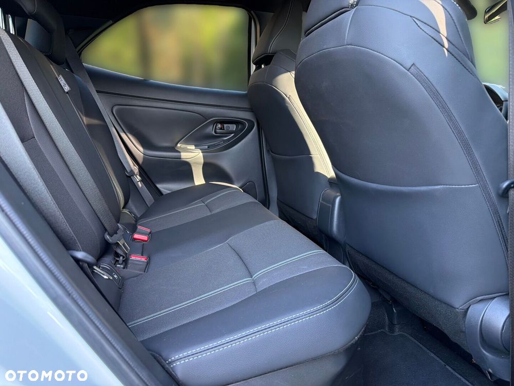 Toyota Yaris Cross Hybrid 1.5 Executive AWD - 10