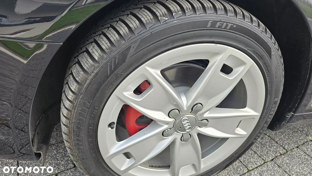 Audi A3 2.0 TDI DPF (DSG) S tronic Ambiente - 8