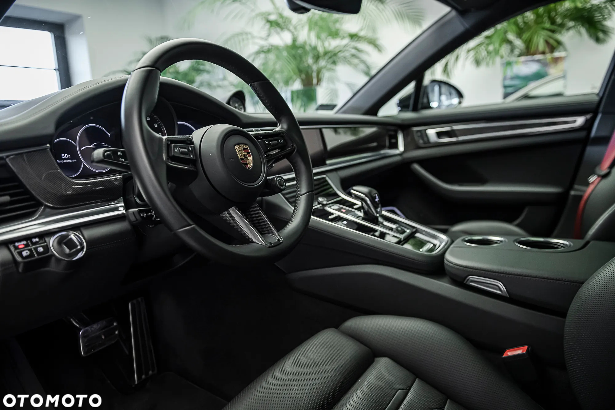 Porsche Panamera - 4