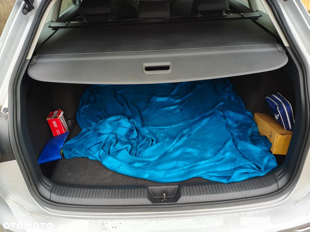Volkswagen Golf 2.0 TDI - 17